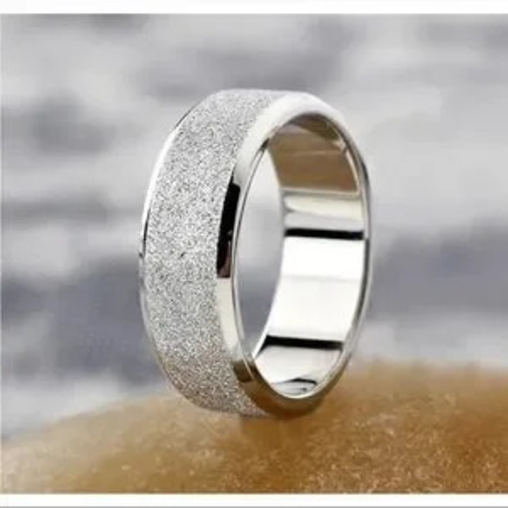 Unisex Vintage Fashion Wedding Engagement Ring